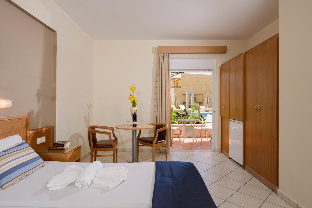 Hotel Platanias Mare 3*